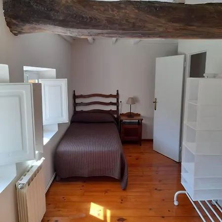 Vakantiehuis Cerezal 2 *